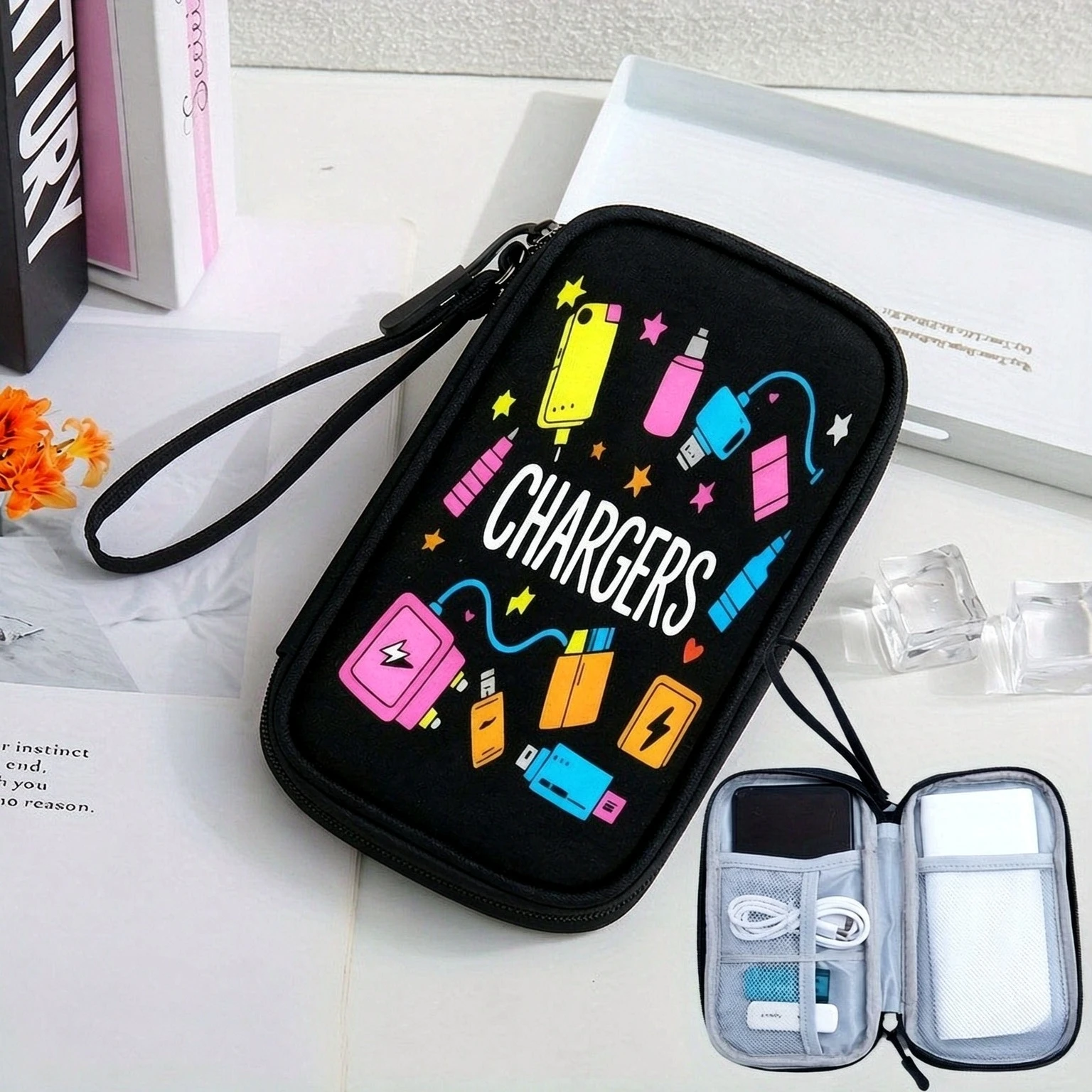 Travel Accessories And Gadgets - Organisateur électronique à coque souple avec